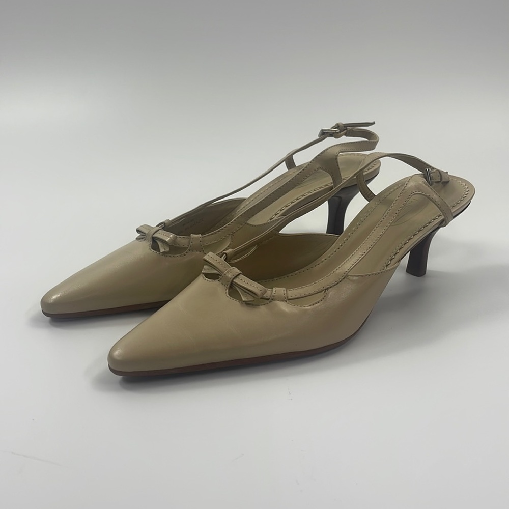 NWOT - Talbots beige genuine leather, slingback heels.